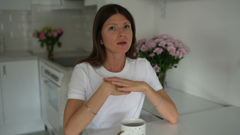 Gina Gerson: About Relation