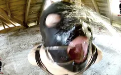 POV - garganta profunda mijando na prostituta