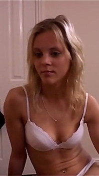 Teenagerka anální expertka Pamela z Burgess Hill