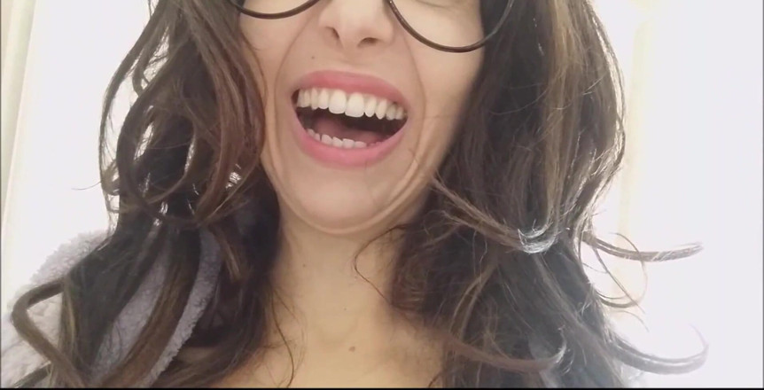 savannahamatoriale: Magic Spell! Horrible Woman Becomes Beautiful