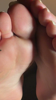 Ignorarte mientras estás a mis pies