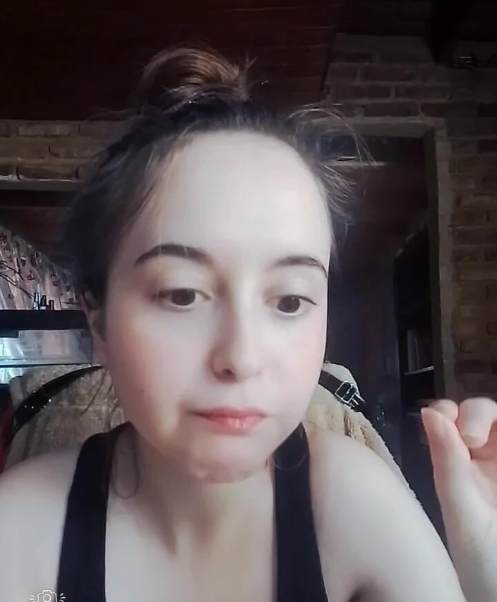 RavenHearth666VIP: Do you like videos like this eating? Like to know...