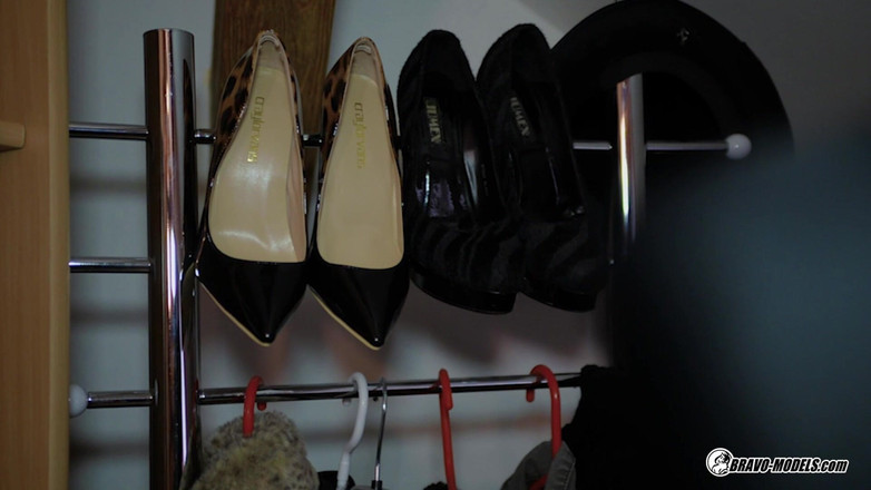 Bravo Sexy: Adelle Unicorn - Cosplay VR Obsah Backstages