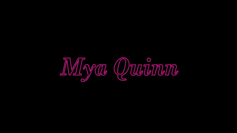 Mya Quinn: 18歳、喉ファック、猿轡、アナル舐め、小便プレイ、ミャ・クイン