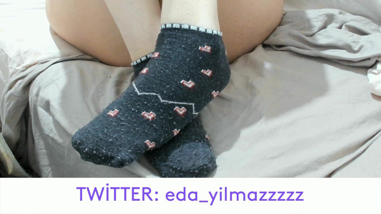 bigass_sexy_bigboobs: Fetysz stóp - turecka stopa - turecki fetysz stóp - skarpetki - krótkie skarpetki -...