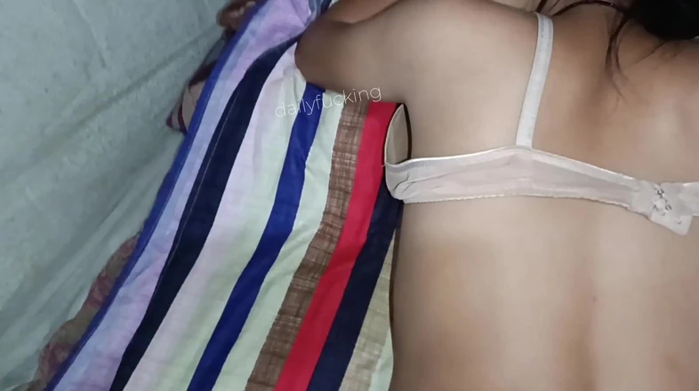 Nepal: Nepali Sex Video- Hot Housewife Fuking Video.