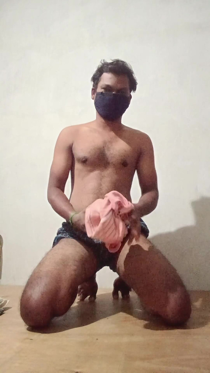 Devson: Indiana masturbação