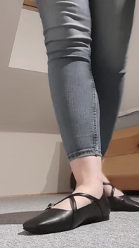 Stinky Feet From Flats Are the Best!