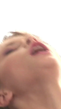 Sexy kus s velkým čůrákem ošuká nádhernou dívku