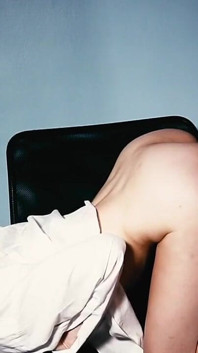Murid polandia ini makin asik sama model polandia di berlin