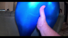 MilfyCalla: Lesklé stydké pysky Tease, tvrdý výprask, hluboké kouření a drsné šukání...