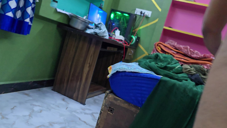 xhamster faphouse: Aku menyetubuhi istri temanku, memek saudara iparku adalah saudara tiri...