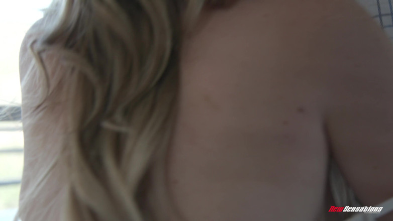 New Sensations: Britney si cewek super hot dientot habis-habisan sama suaminya