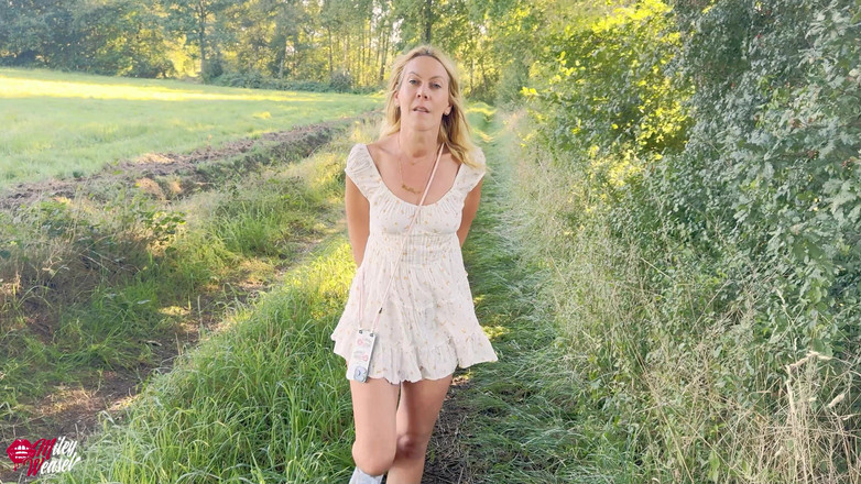 Miley Weasel: Fuck...natürlich Passiert Mir Das Wieder!! Fremder Typ Fickt Mich Und...