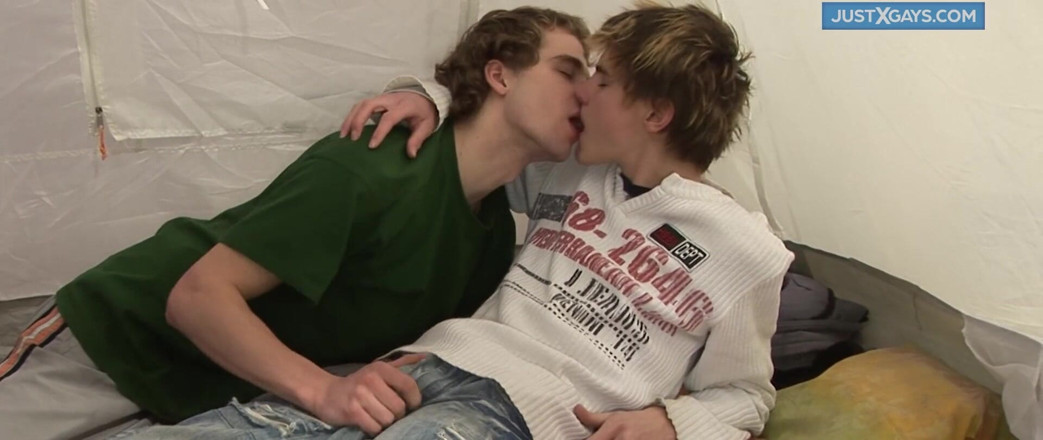 Just x gays: È la mia prima volta, bellissima