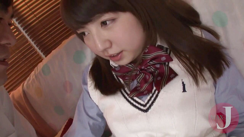 Asian happy ending: Une ado se fait baiser pour ses bonnes notes