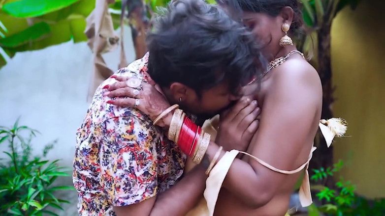 Puja Sarkar: Bengali Boudi ..