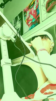 Thư ký nói tôi rất hứng tình