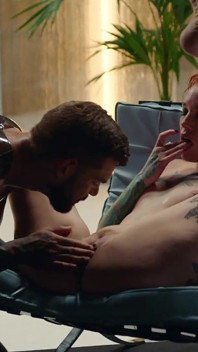 Erika Lust - seks BDSM lateks - Tonton Getah Berasa