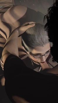 Esmeralda 1 numaralı hayranıyla canlı porno yayınlıyor