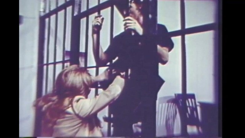 Vintage megastore: Красиву грудасту вінтажну мілфу відтрахали великі привілейовані члени (повний фільм)