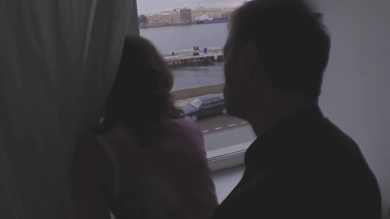 Rocco Siffredi porn: Rocco Siffredi fickt brünettes teenie in den mund, bevor sie...