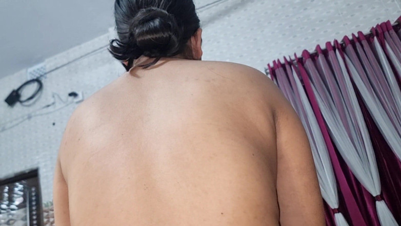 bdboygirl69: Ela me fode com muita força. Bangladeshi - vaqueira dura fode...