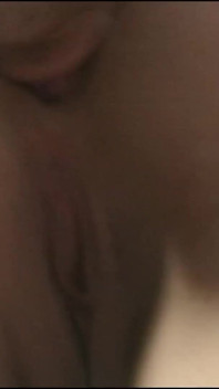 Tempting babe gives great head