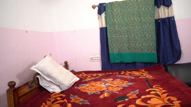 JAYESH GUPTA: Sesso Con Ragazza Segreta