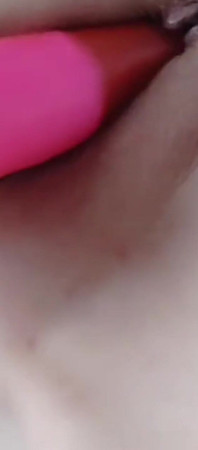 MILF Close-up Masturbation