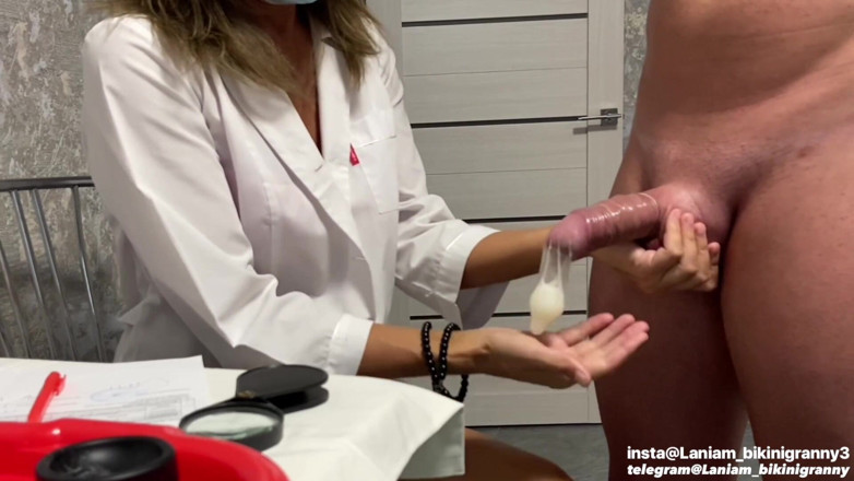Ladyloveyoung60: Orta yaşlı seksi kadın doktor yarak vakumlu tıbbi muayene sperm...