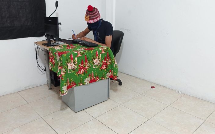 NEGRITA SEXY: Teacher Fucks the Laziest Student in the Classroom