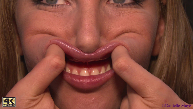 DanielleMaye: Zvlnění úst 4k