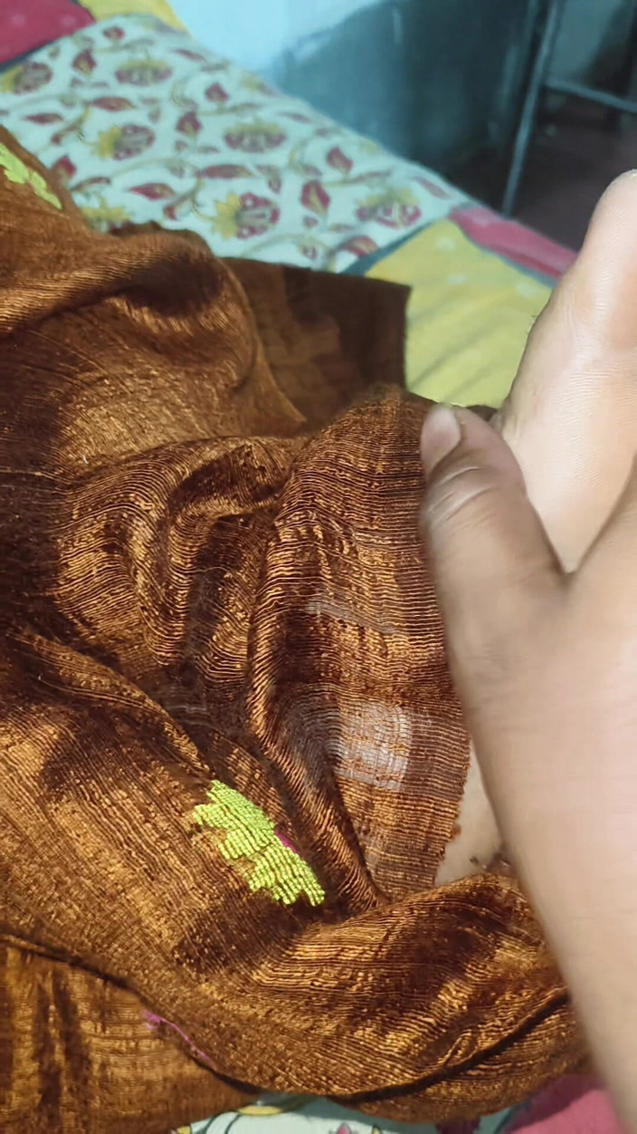 Playboy rahul: 그녀의 오래된 대학 친구와 섹스하고 그에게 큰 오럴을주는 핫한 인도 바비.