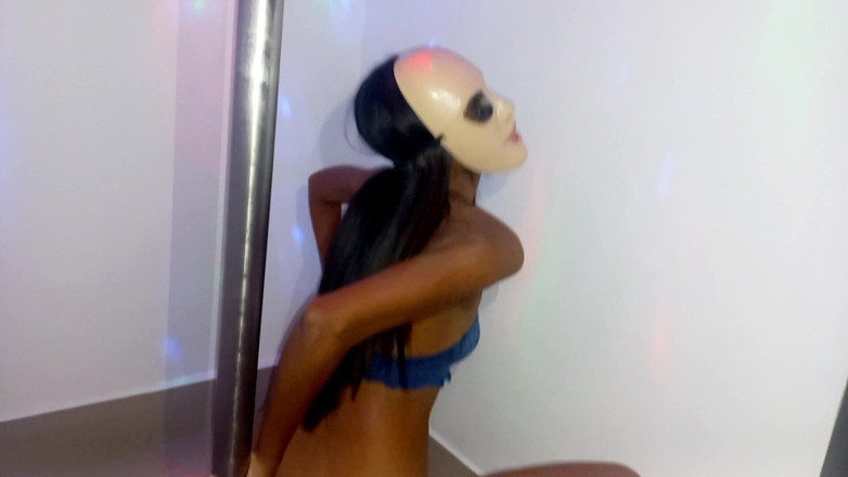 NEGRITA SEXY: Awek hitam miang menari seksimente kerana dia sangat teruja dan...