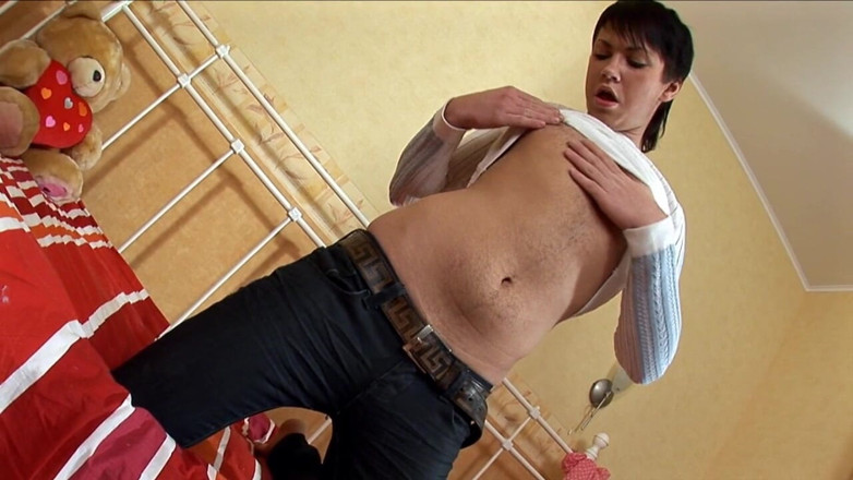 Gay Deluxe: Young gay masturbating in the bedroom using pink butt plug