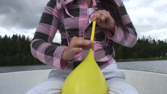 Looners Passion: Blow to Popp di tengah danau