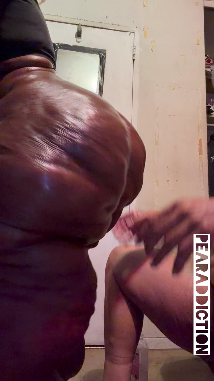 Pearaddiction: Juicy Booty