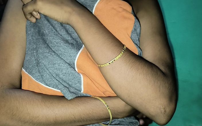 Kalai selvi: Läkare skickade ut sin man och knullar sin fru! Erotisk...