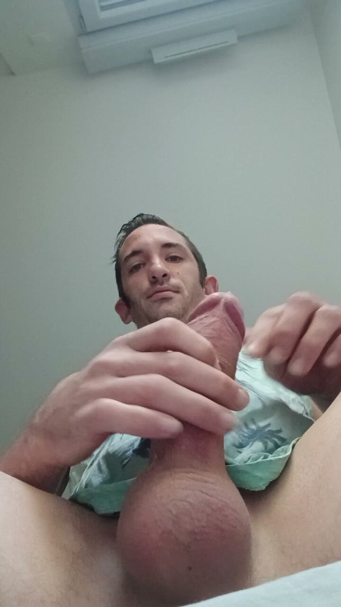 Alexis bondoux: Xxl Penis of a Young Guy with His Big Cumshot