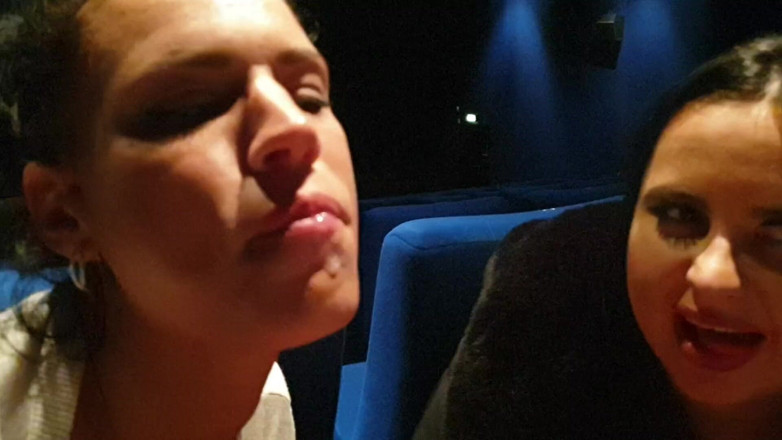 Fun Picture: Seul au cinéma