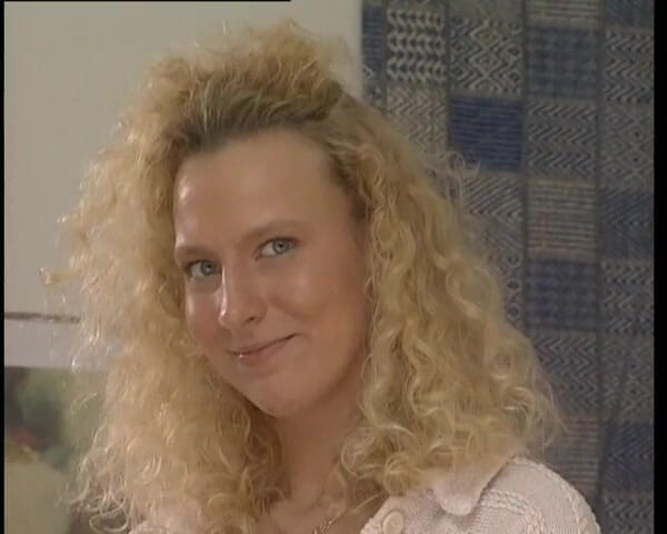 YOUR FIRST PORN: Valeska Pokażę ci mój dojrzały, gorący klip