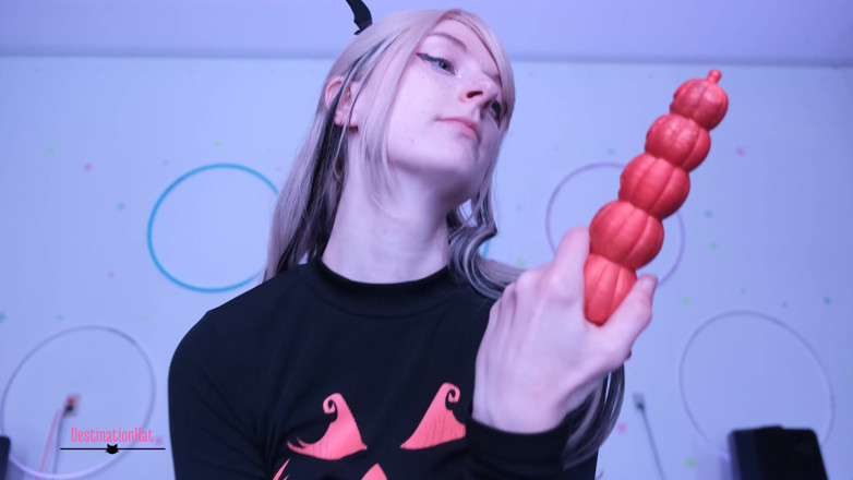 Destination Kat: Halloween dildo šukání