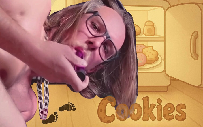 Cookies: Questa ragazza trans con un vibratore nel culo ha un...