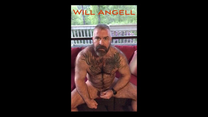 Will Angell: Prinsă și mângâiată