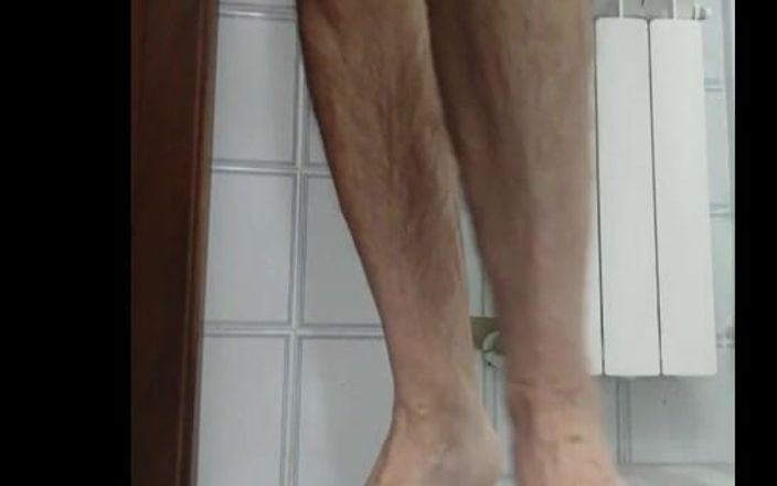 gyordy: 私の足元に気をつけて