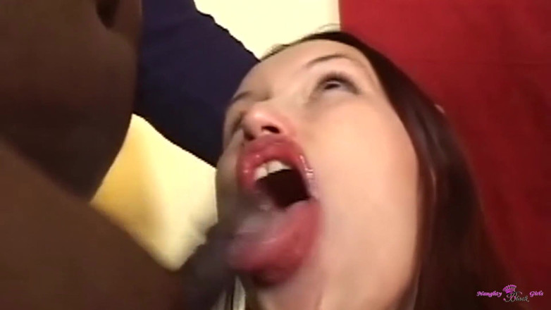 Naughty Black Girls: Att äta hennes vita lickerish fitta är det bästa förspel för den...