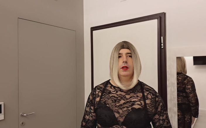 Athena Apollonia: 흑인 대물 자지와 섹스하는 흑인 마누라