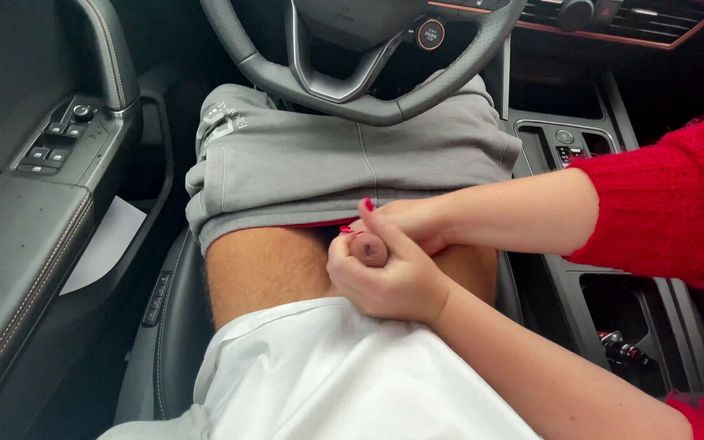 SlipCouple: Sloppy Handjob in a Car in Supermarket Parking Lot