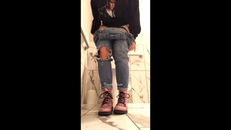 kactus kutie: December 2020 Pee Compilation